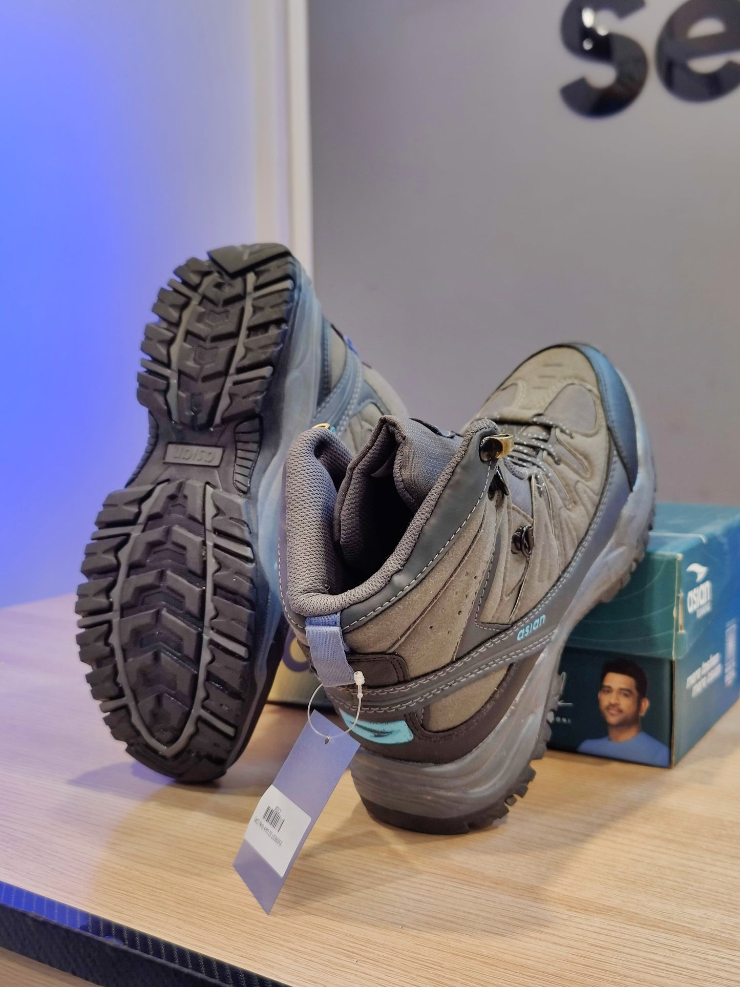 Everest 22 Trekking Shoe | Asian Original